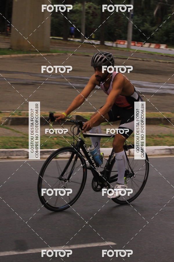 Buy your photos of the eventVSERIES Duathlon & Running on Fotop