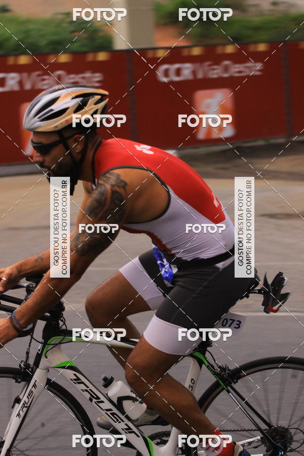 Buy your photos of the eventVSERIES Duathlon & Running on Fotop