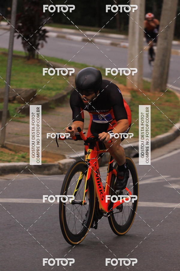 Buy your photos of the eventVSERIES Duathlon & Running on Fotop
