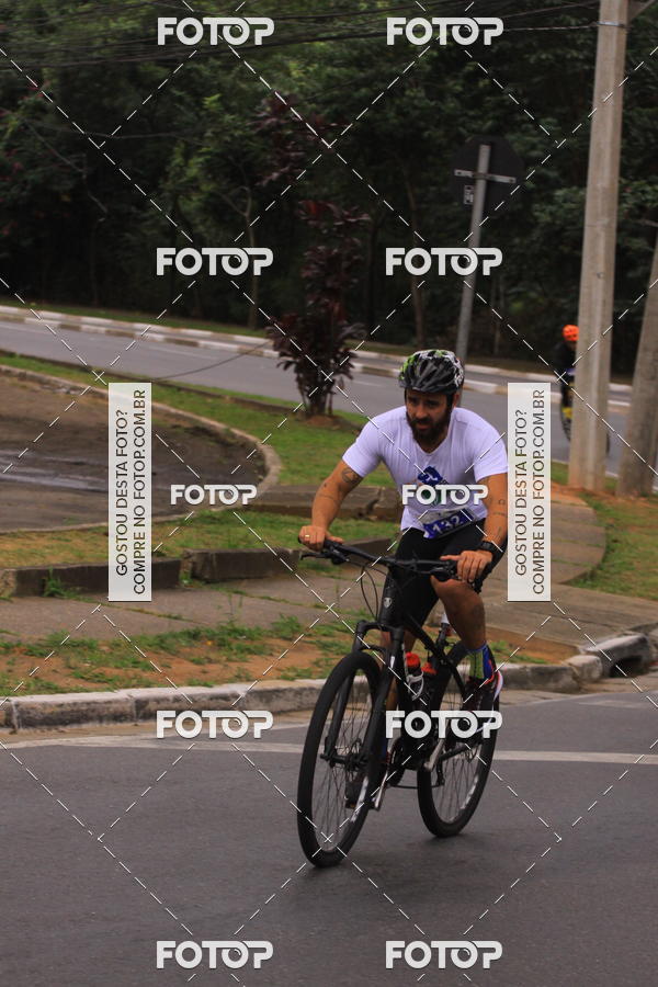Buy your photos of the eventVSERIES Duathlon & Running on Fotop