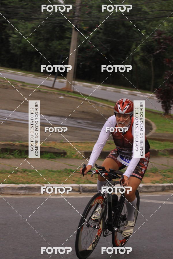 Buy your photos of the eventVSERIES Duathlon & Running on Fotop