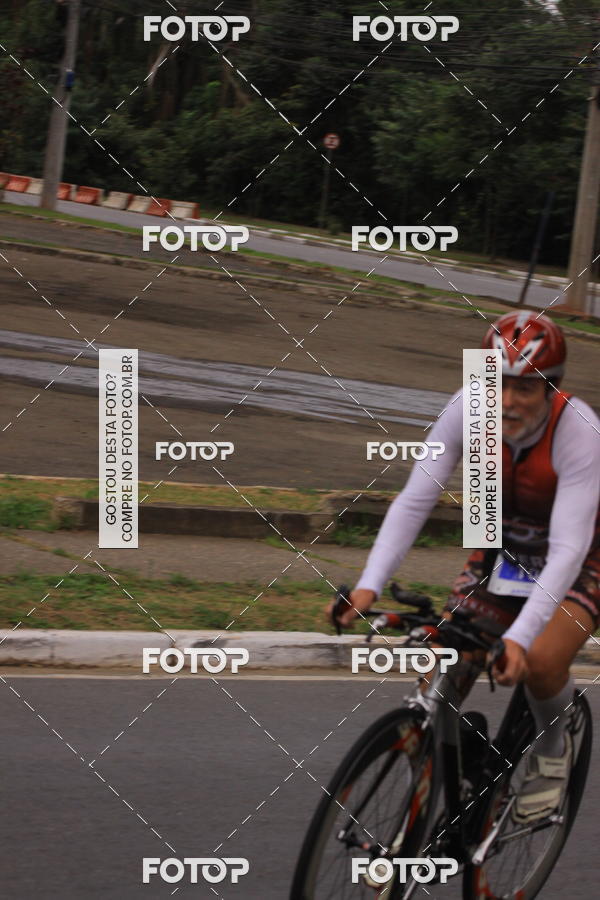Buy your photos of the eventVSERIES Duathlon & Running on Fotop