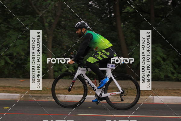 Buy your photos of the eventVSERIES Duathlon & Running on Fotop