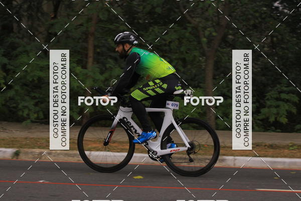 Buy your photos of the eventVSERIES Duathlon & Running on Fotop