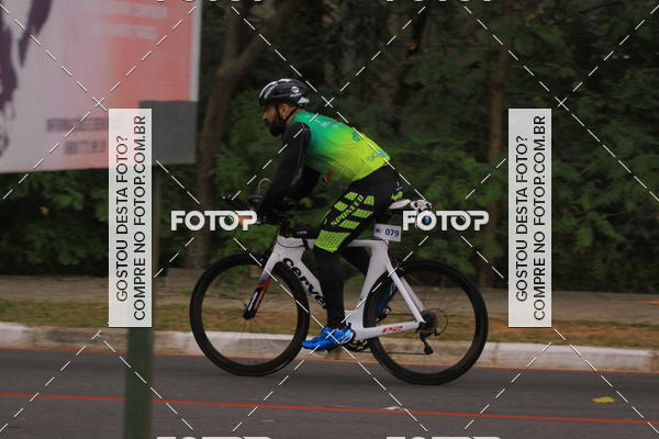 Buy your photos of the eventVSERIES Duathlon & Running on Fotop