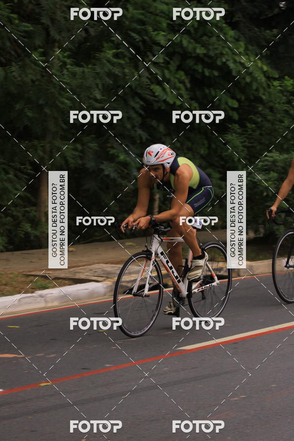 Buy your photos of the eventVSERIES Duathlon & Running on Fotop
