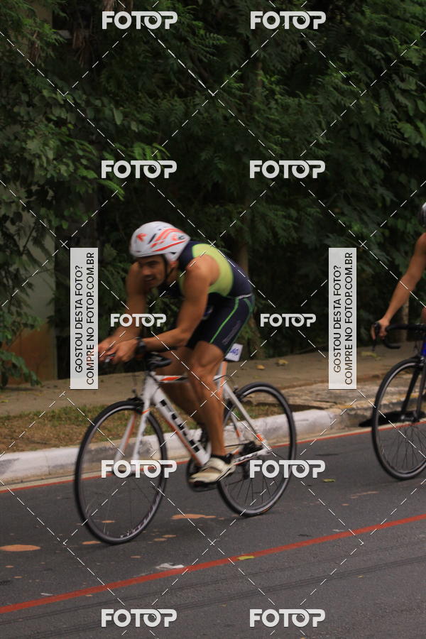 Buy your photos of the eventVSERIES Duathlon & Running on Fotop