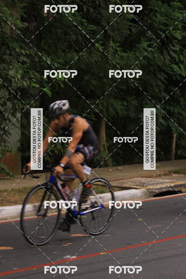 Buy your photos of the eventVSERIES Duathlon & Running on Fotop