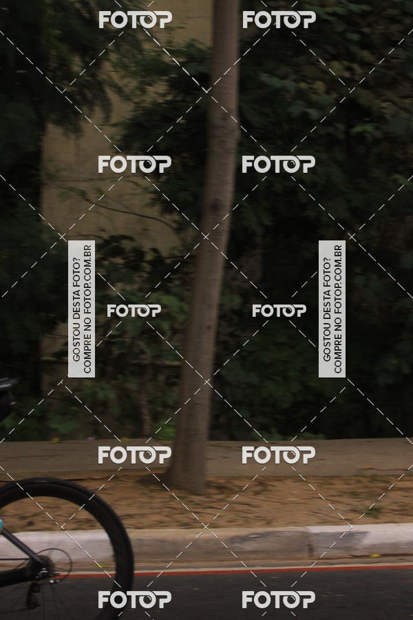 Buy your photos of the eventVSERIES Duathlon & Running on Fotop