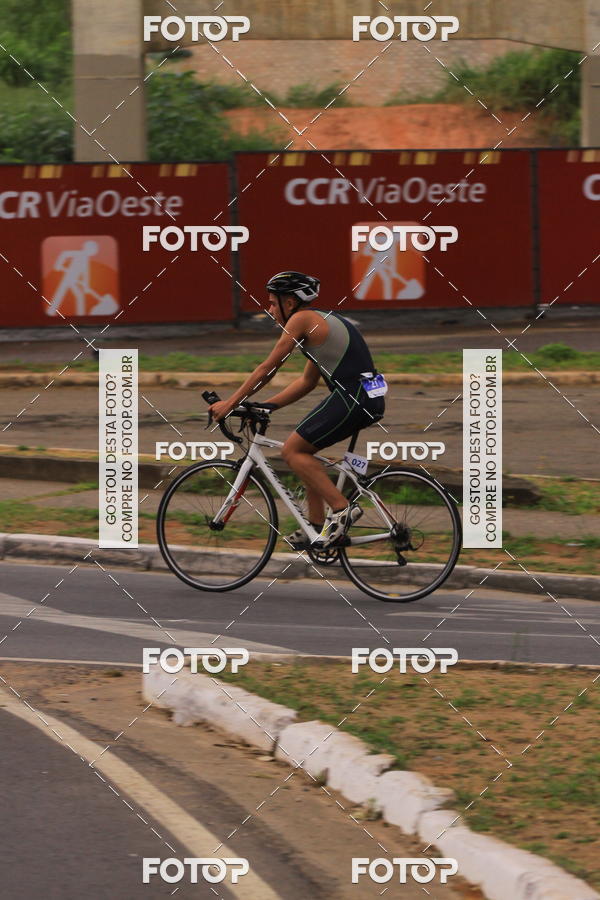 Buy your photos of the eventVSERIES Duathlon & Running on Fotop