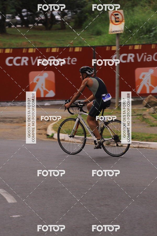 Buy your photos of the eventVSERIES Duathlon & Running on Fotop