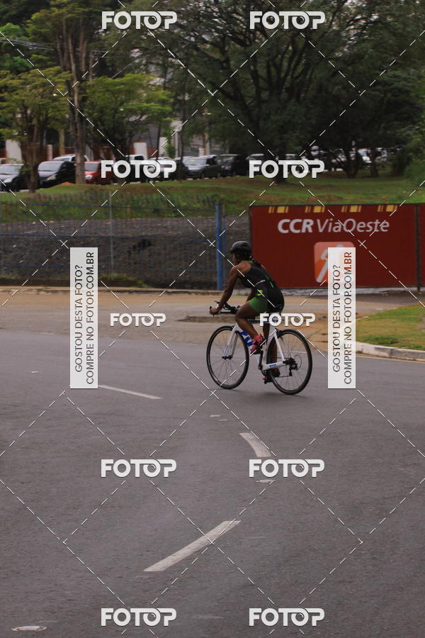 Buy your photos of the eventVSERIES Duathlon & Running on Fotop