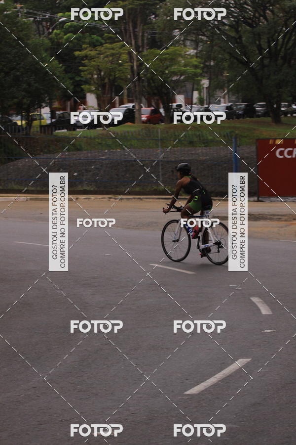 Buy your photos of the eventVSERIES Duathlon & Running on Fotop