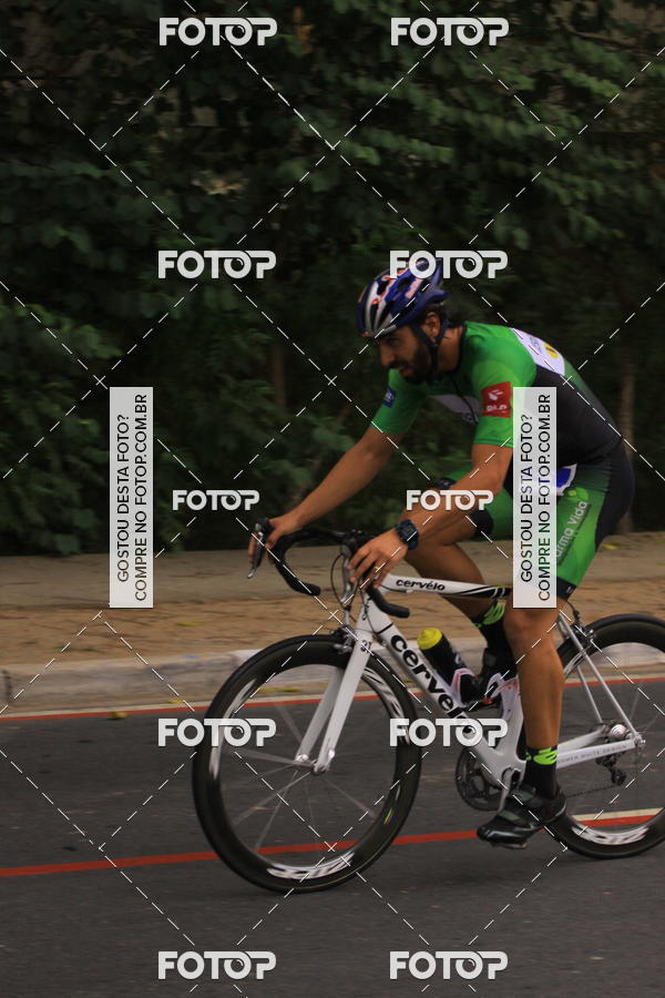 Buy your photos of the eventVSERIES Duathlon & Running on Fotop