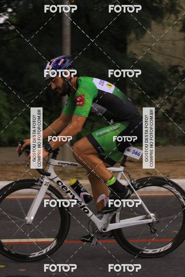 Buy your photos of the eventVSERIES Duathlon & Running on Fotop