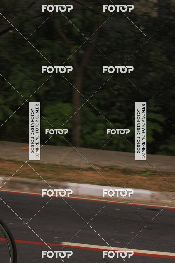 Buy your photos of the eventVSERIES Duathlon & Running on Fotop