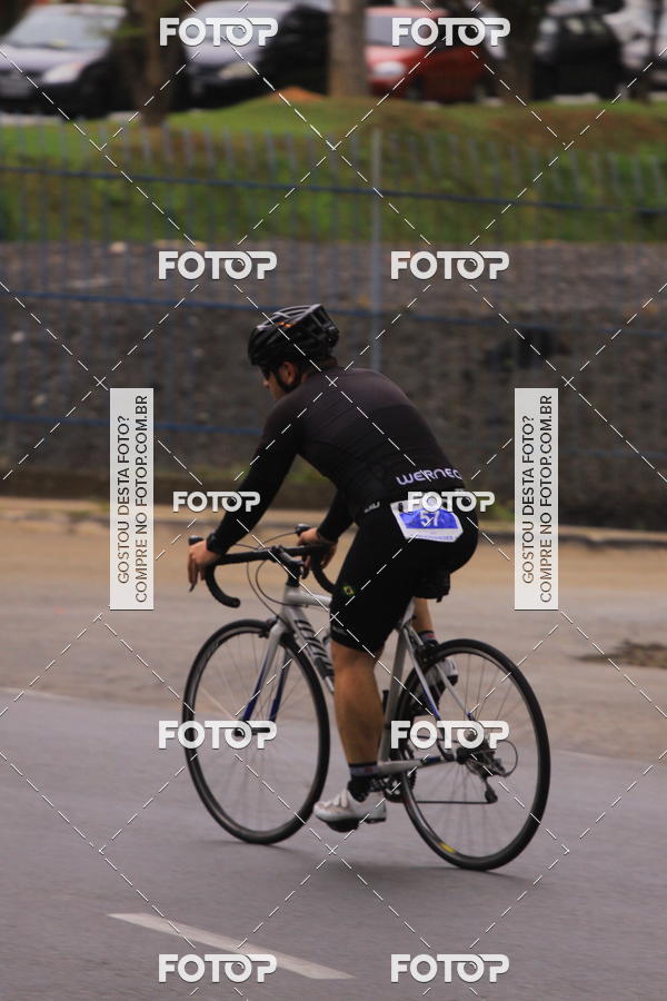 Buy your photos of the eventVSERIES Duathlon & Running on Fotop