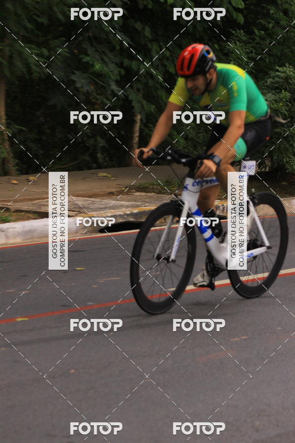 Buy your photos of the eventVSERIES Duathlon & Running on Fotop