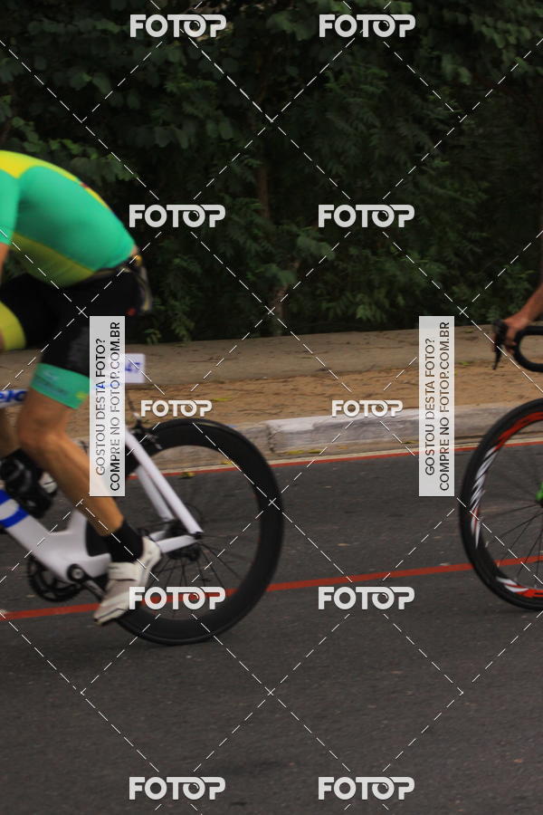 Buy your photos of the eventVSERIES Duathlon & Running on Fotop