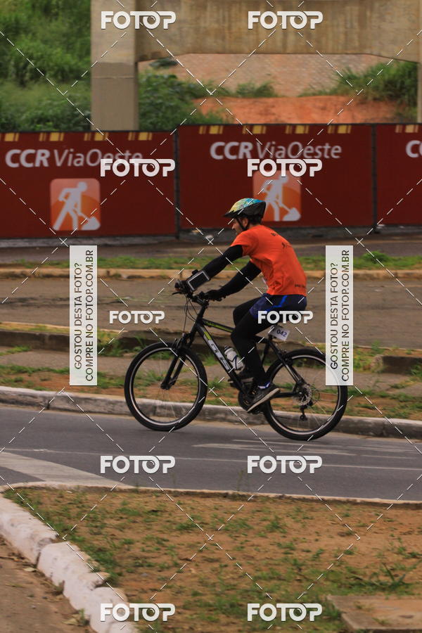 Buy your photos of the eventVSERIES Duathlon & Running on Fotop