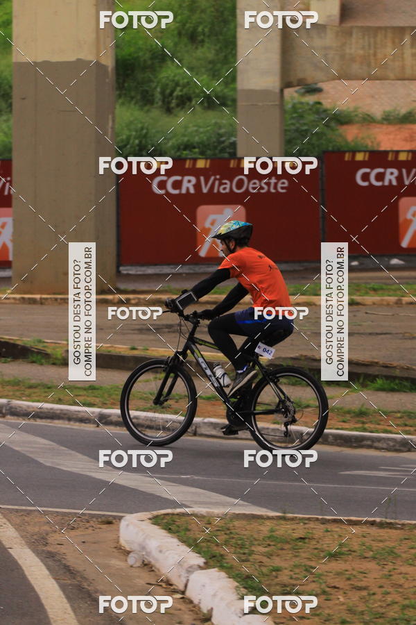 Buy your photos of the eventVSERIES Duathlon & Running on Fotop