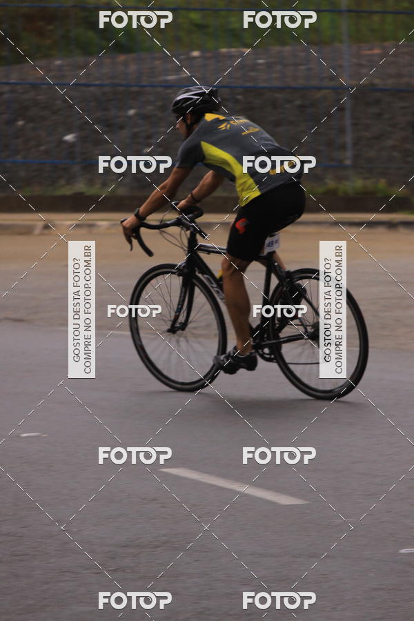 Buy your photos of the eventVSERIES Duathlon & Running on Fotop