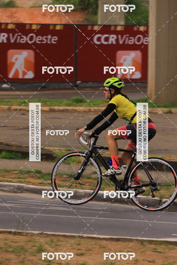 Buy your photos of the eventVSERIES Duathlon & Running on Fotop