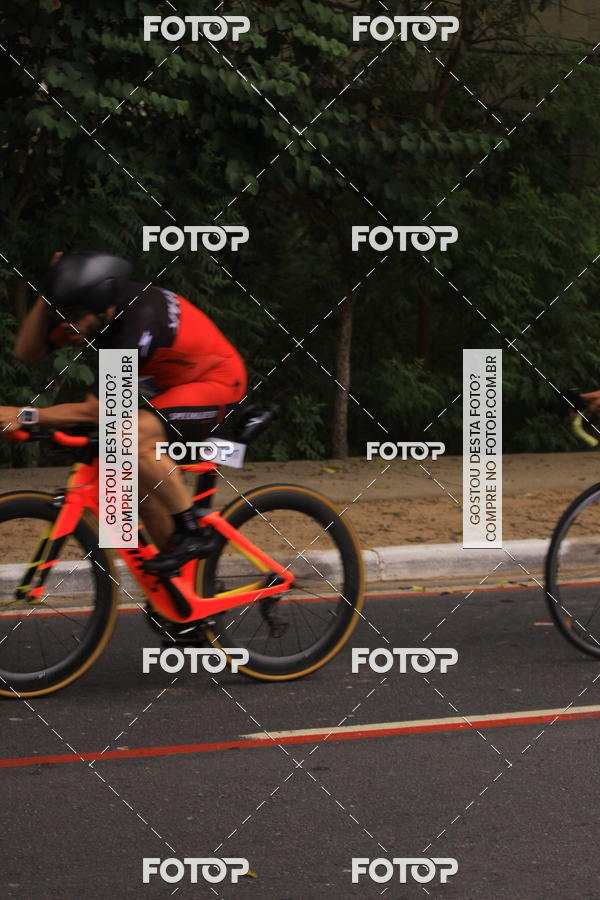 Buy your photos of the eventVSERIES Duathlon & Running on Fotop