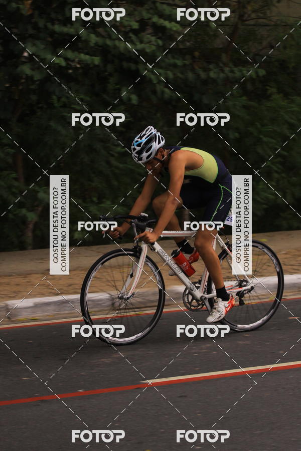 Buy your photos of the eventVSERIES Duathlon & Running on Fotop