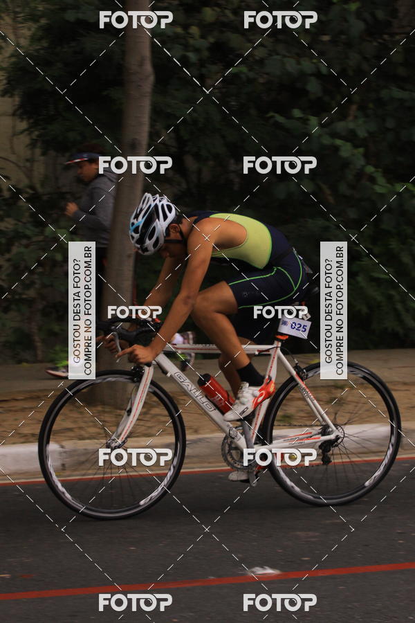 Buy your photos of the eventVSERIES Duathlon & Running on Fotop