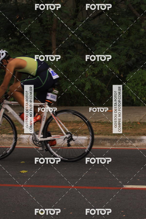 Buy your photos of the eventVSERIES Duathlon & Running on Fotop