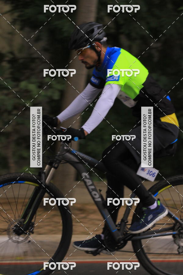 Buy your photos of the eventVSERIES Duathlon & Running on Fotop