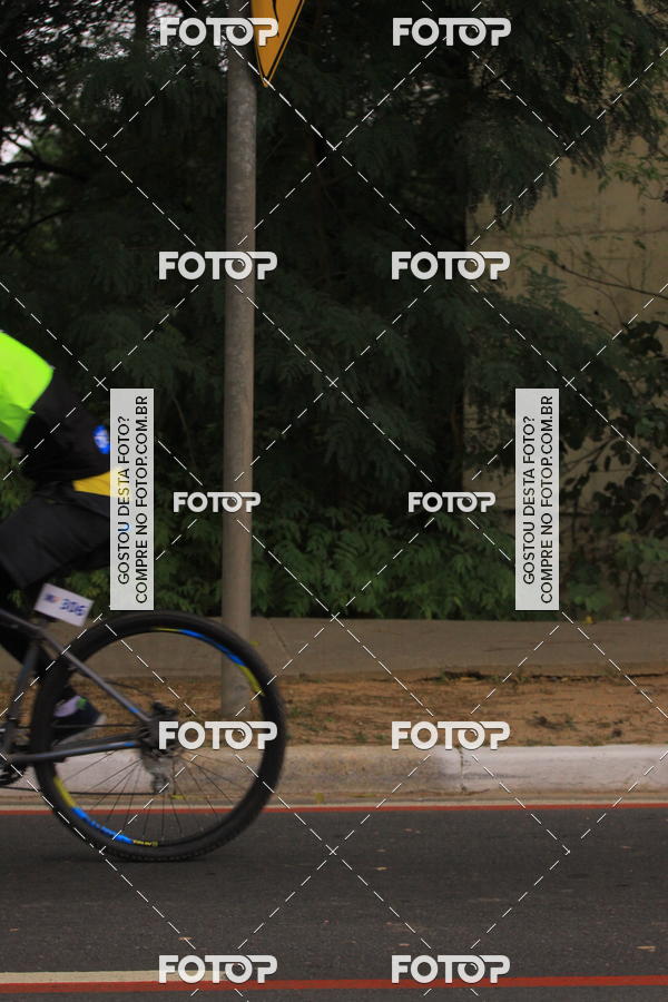 Buy your photos of the eventVSERIES Duathlon & Running on Fotop