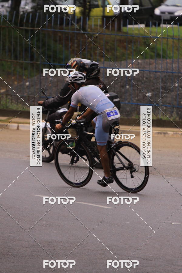 Buy your photos of the eventVSERIES Duathlon & Running on Fotop