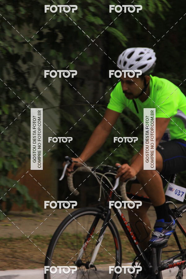 Buy your photos of the eventVSERIES Duathlon & Running on Fotop