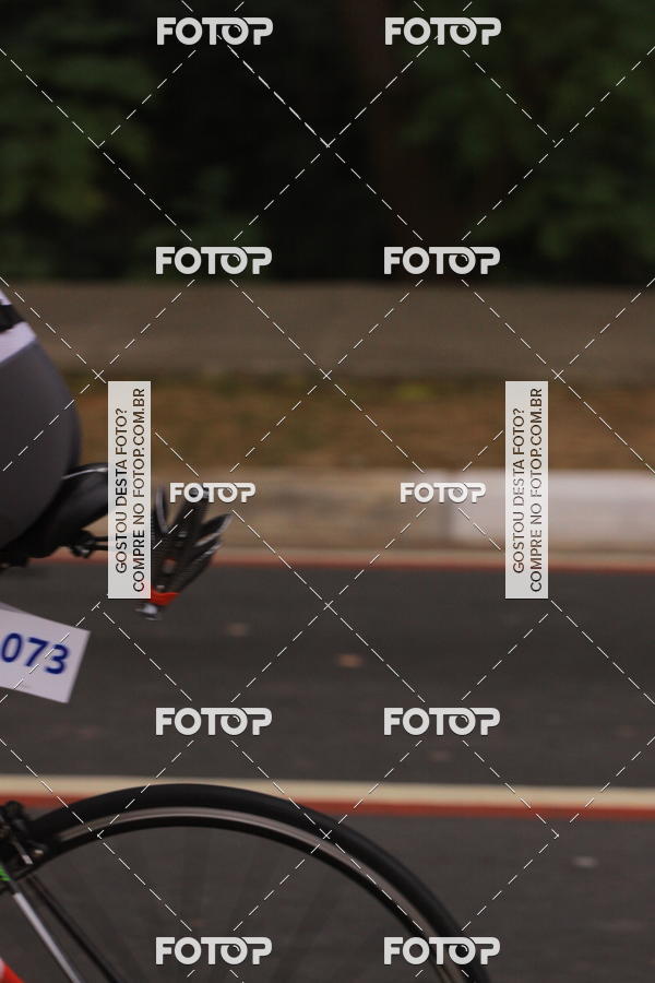 Buy your photos of the eventVSERIES Duathlon & Running on Fotop