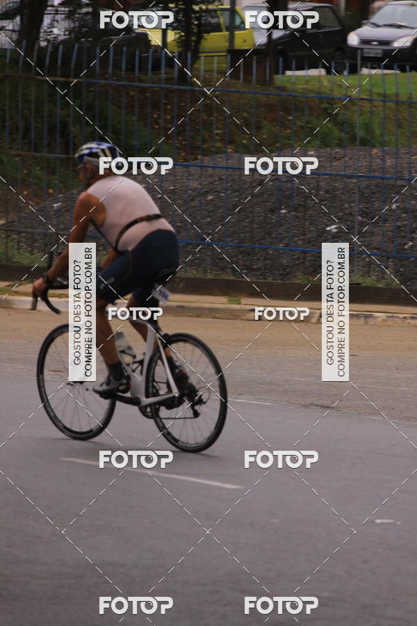 Buy your photos of the eventVSERIES Duathlon & Running on Fotop