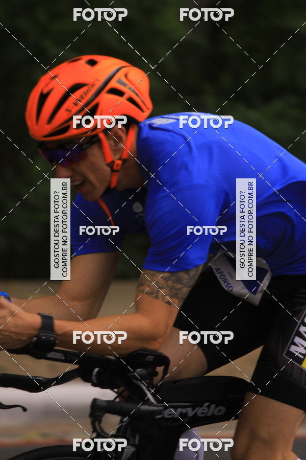 Buy your photos of the eventVSERIES Duathlon & Running on Fotop