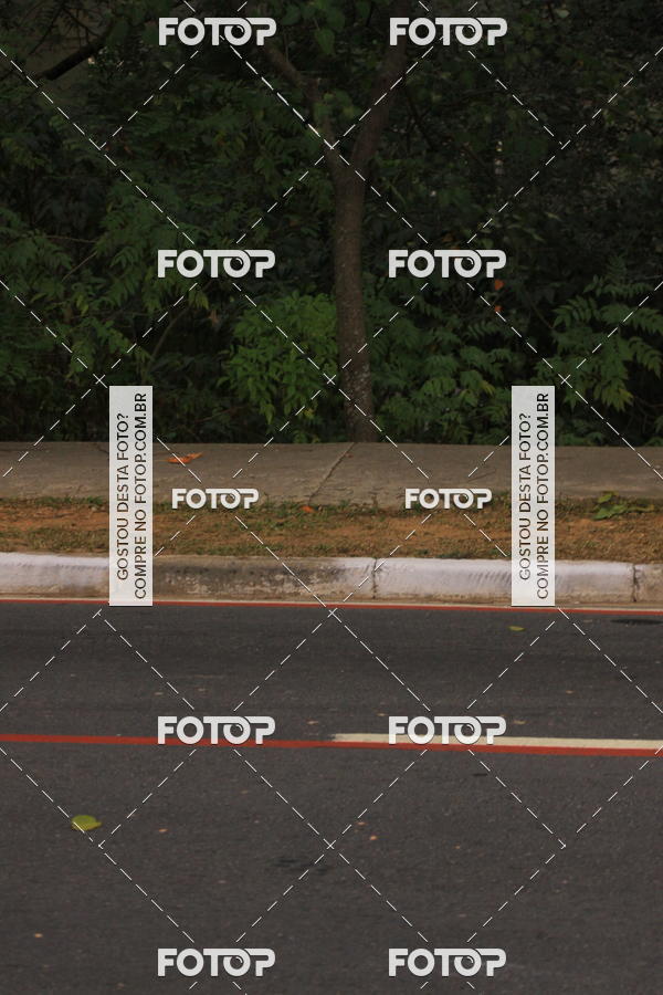 Buy your photos of the eventVSERIES Duathlon & Running on Fotop