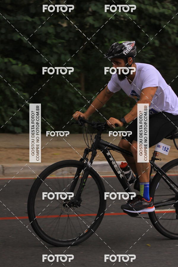 Buy your photos of the eventVSERIES Duathlon & Running on Fotop