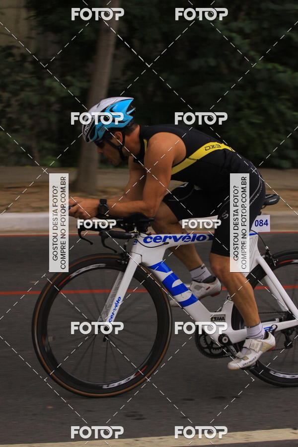Buy your photos of the eventVSERIES Duathlon & Running on Fotop