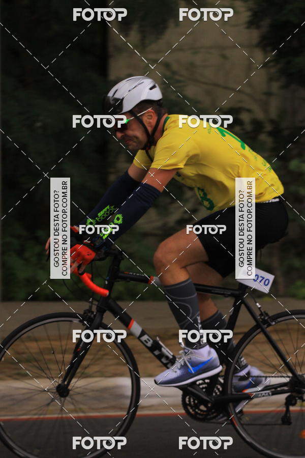 Buy your photos of the eventVSERIES Duathlon & Running on Fotop