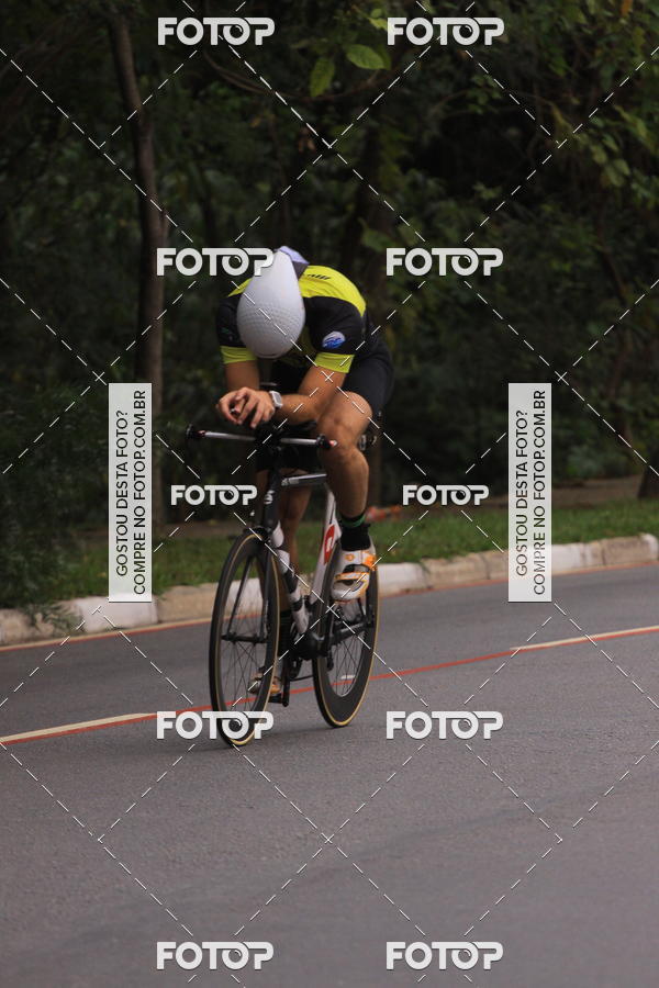 Buy your photos of the eventVSERIES Duathlon & Running on Fotop