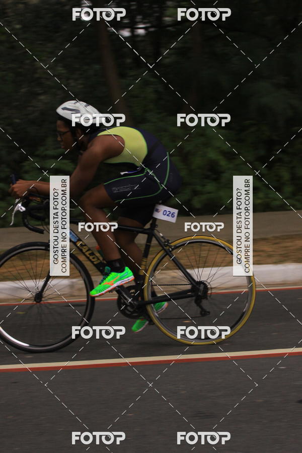 Buy your photos of the eventVSERIES Duathlon & Running on Fotop