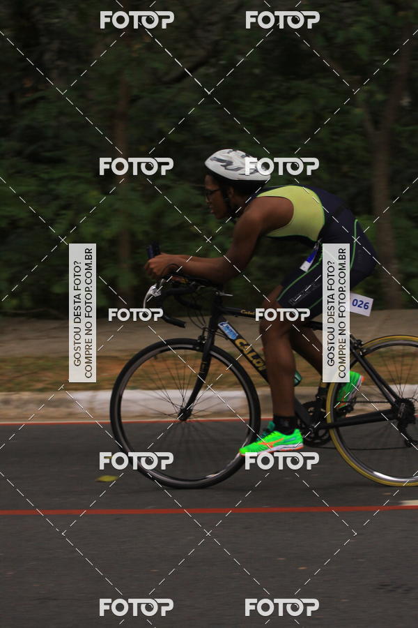 Buy your photos of the eventVSERIES Duathlon & Running on Fotop