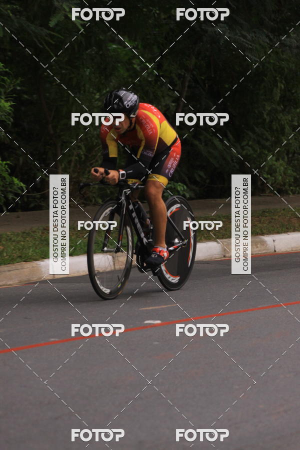 Buy your photos of the eventVSERIES Duathlon & Running on Fotop