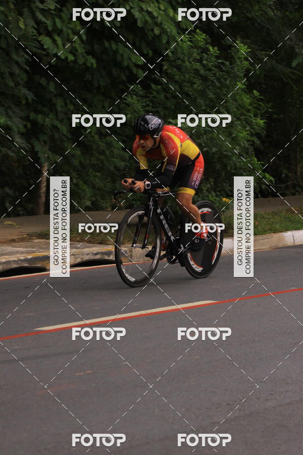 Buy your photos of the eventVSERIES Duathlon & Running on Fotop