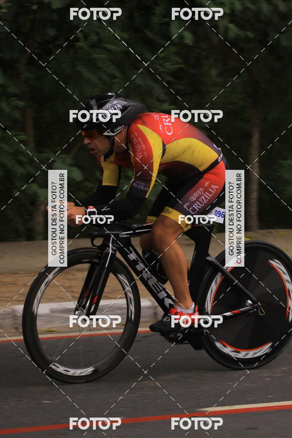 Buy your photos of the eventVSERIES Duathlon & Running on Fotop