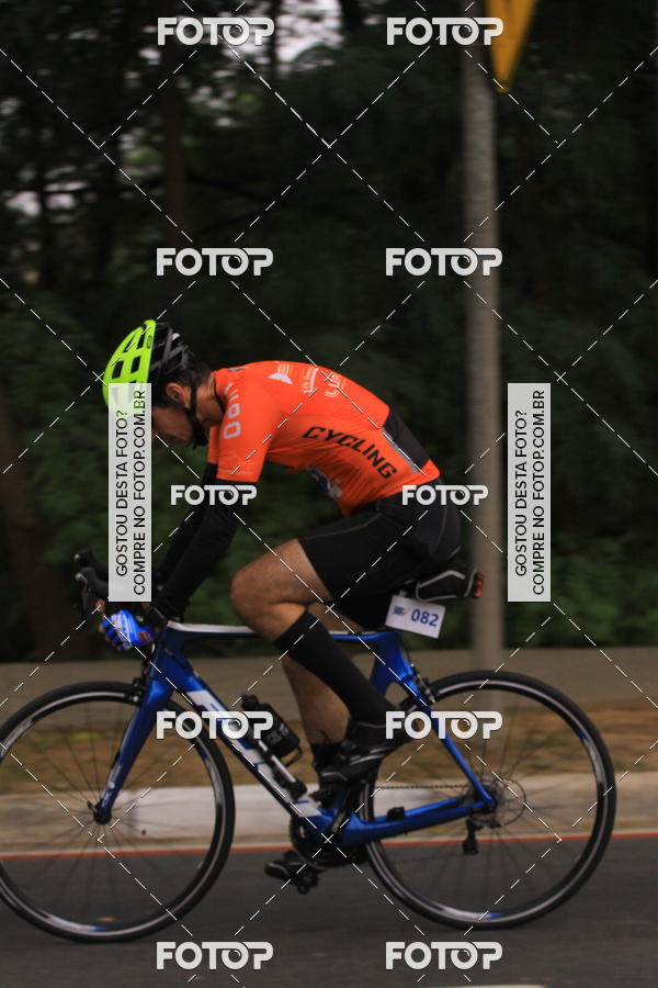 Buy your photos of the eventVSERIES Duathlon & Running on Fotop