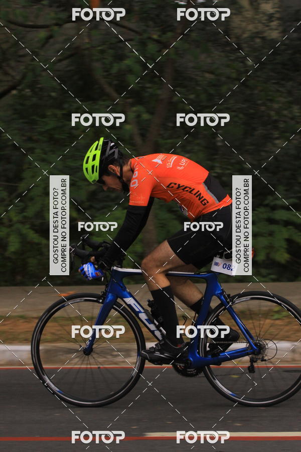 Buy your photos of the eventVSERIES Duathlon & Running on Fotop